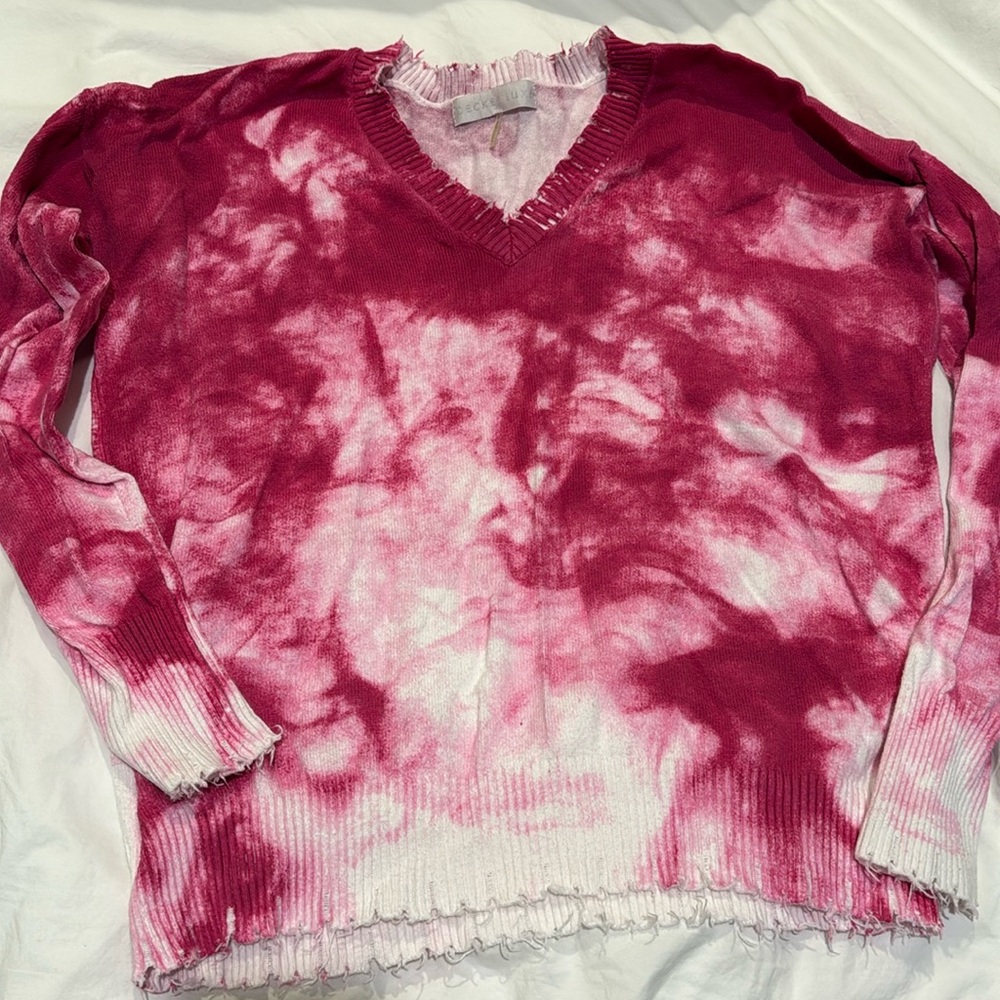 Deep pink and white cotton sweater.